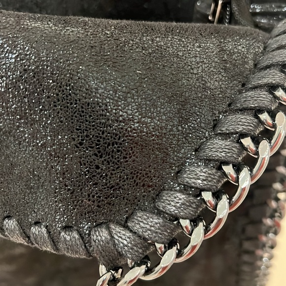 Gunmetal metallic chain link handle handbag/tote - Picture 7 of 16